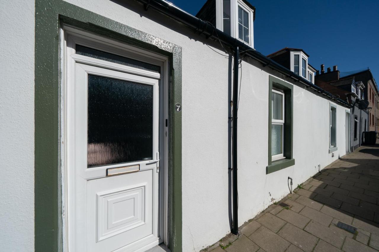 Seaside Home In Stonehaven, Aberdeenshire Екстер'єр фото
